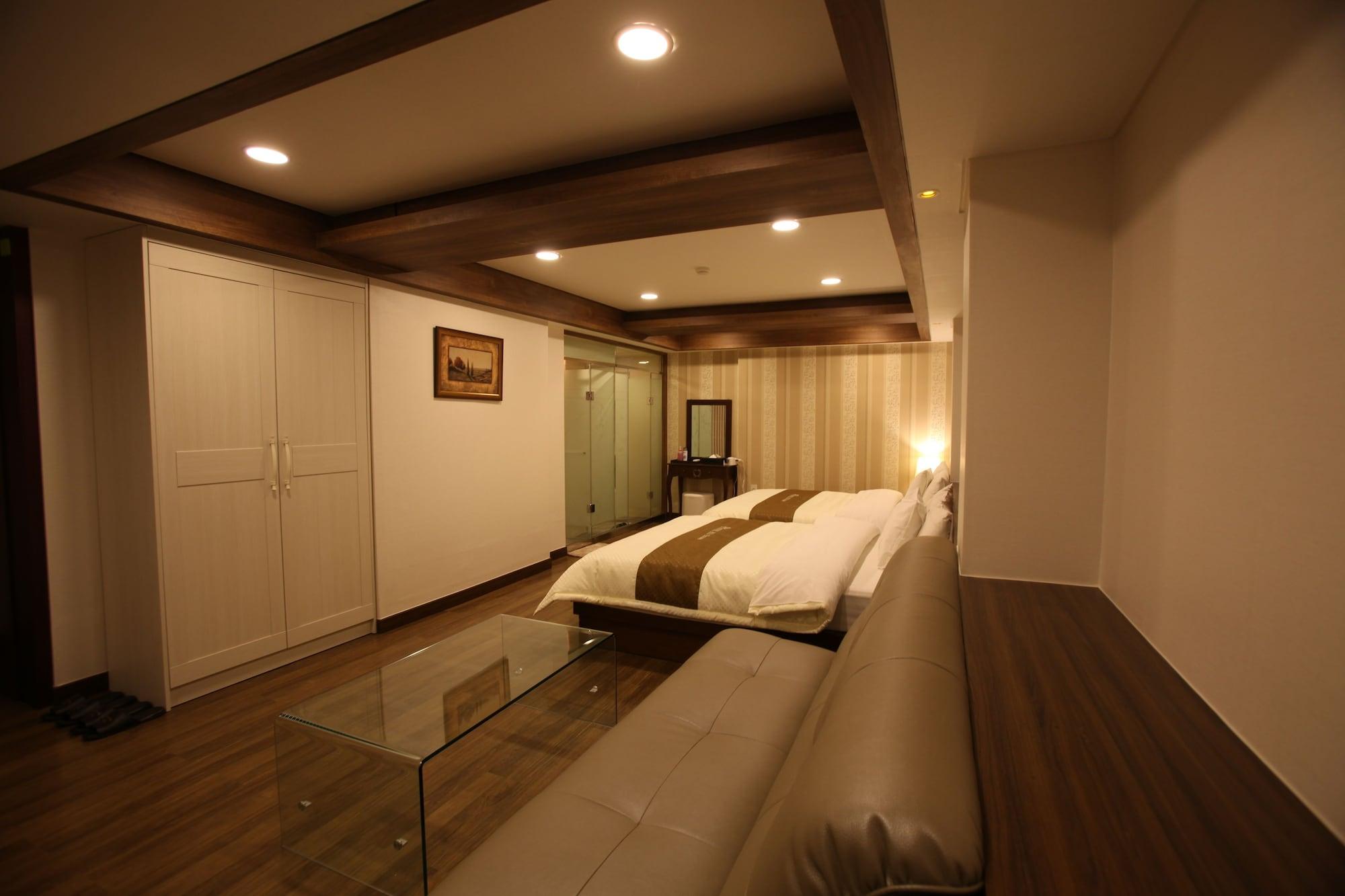 Hill House Seoul Myeongdong Hotel Ngoại thất bức ảnh