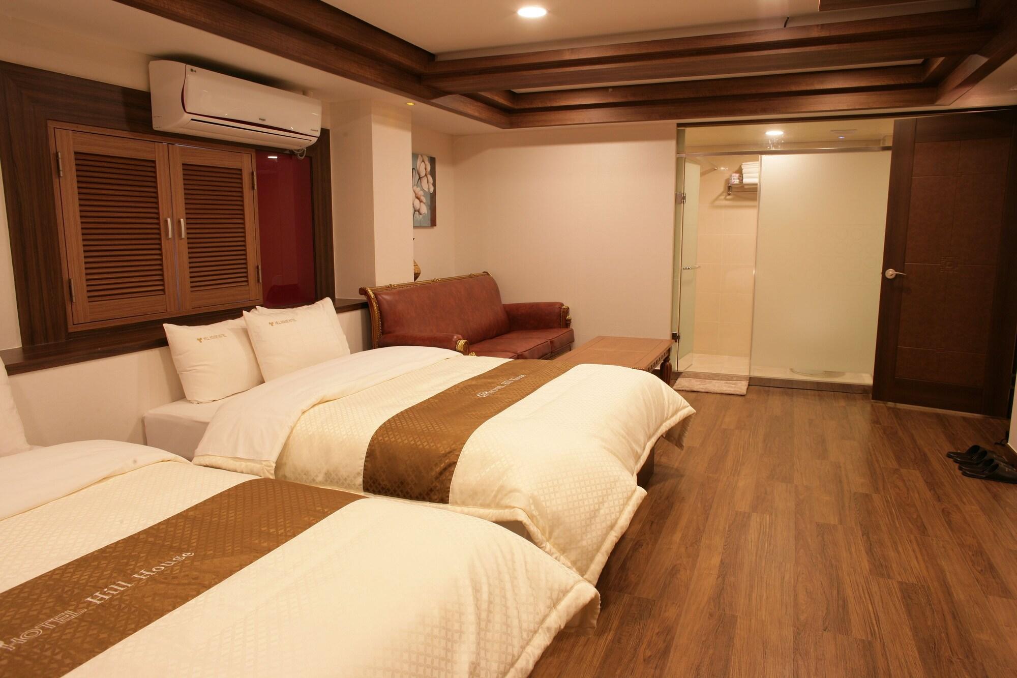 Hill House Seoul Myeongdong Hotel Ngoại thất bức ảnh
